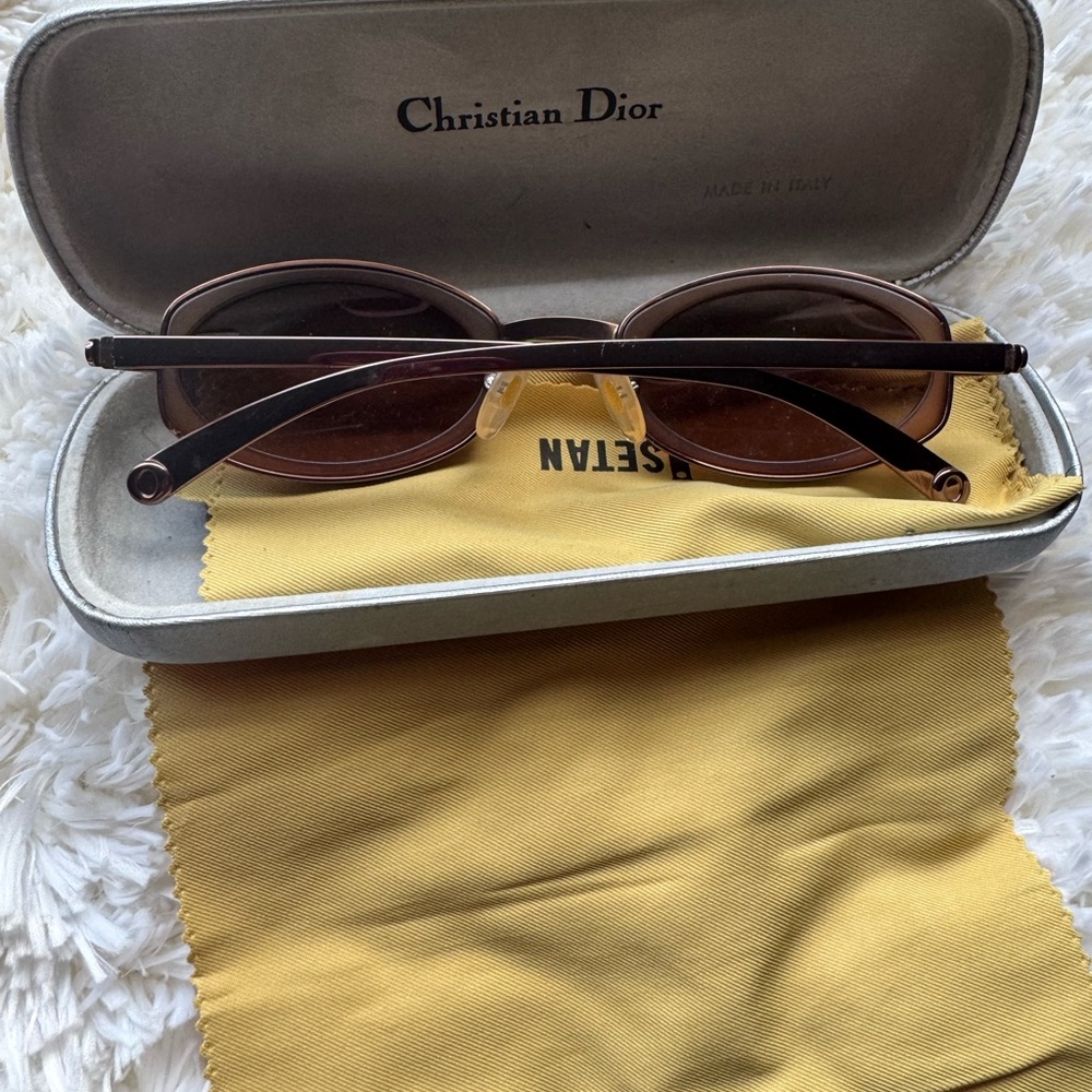 Christian dior sunglasses - Picture 12 of 12